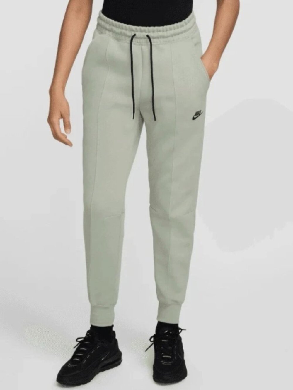 Nike Sportswear TECH Fleece Women's Joggers (Jade/Horizon) Plus Size